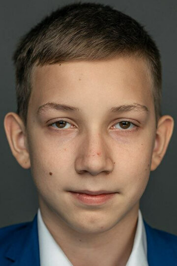 Арсений Праздничный