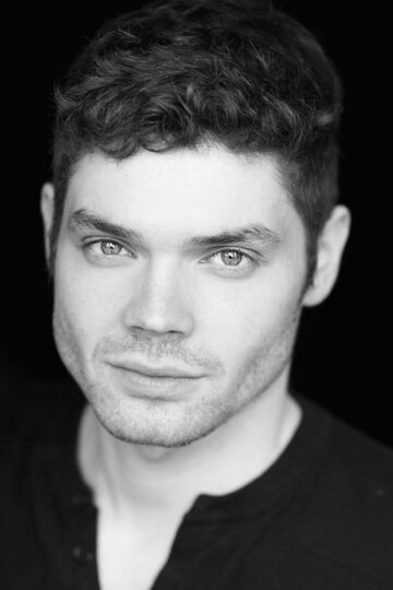 Гэбриел Биссет-Смит