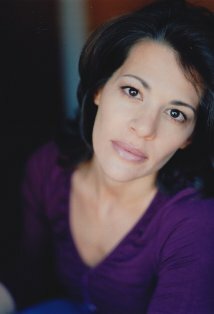 Карис Вуйчеч