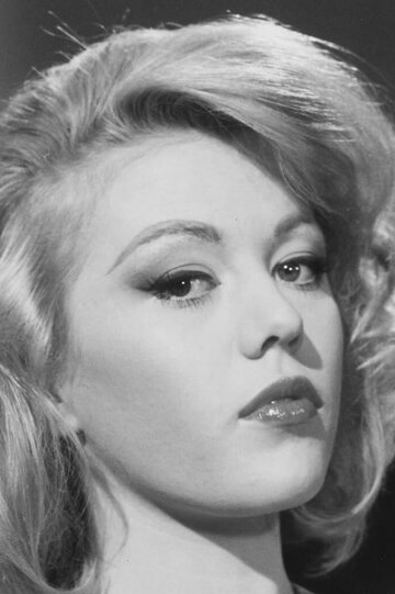 Маргарет Нолан