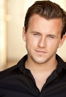 Бретт Лоренцини