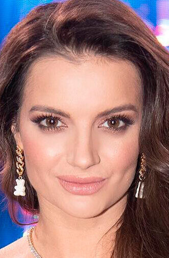 Наталья Яношек