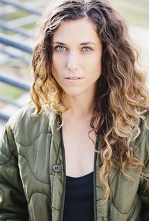 Клэр Вулнер