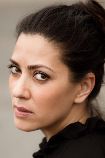 Джасмин Шакери