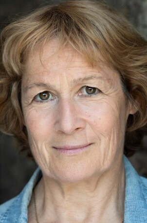 Хелен Вокуа