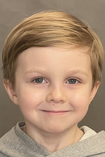 Денис Иванов