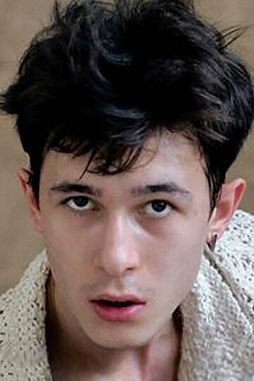 Арсений Белов